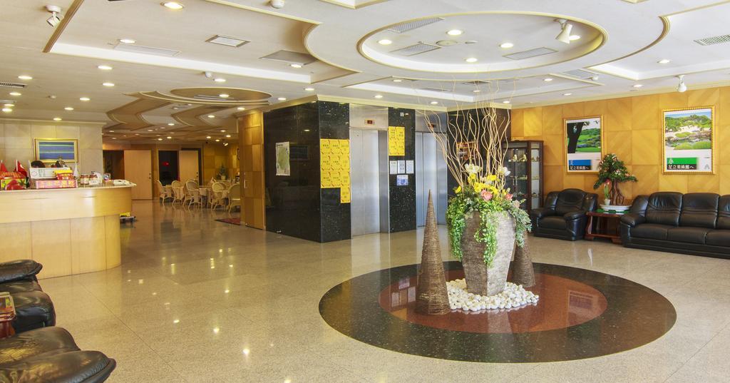 Hwa Du Hotel Tainan Luaran gambar