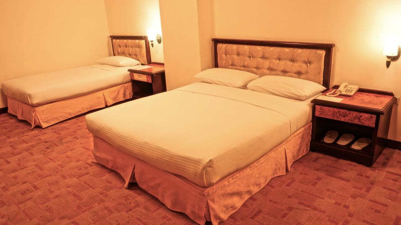 Hwa Du Hotel Tainan Luaran gambar