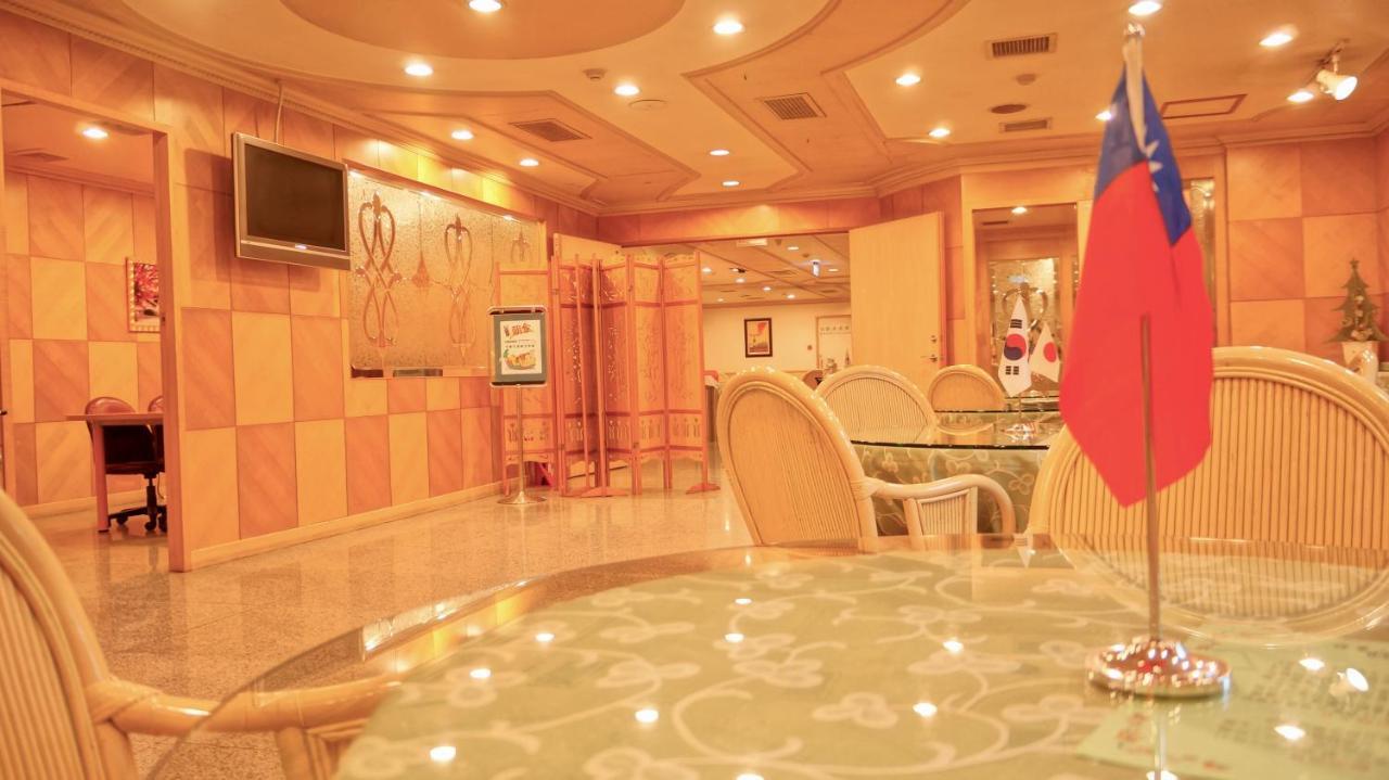 Hwa Du Hotel Tainan Luaran gambar